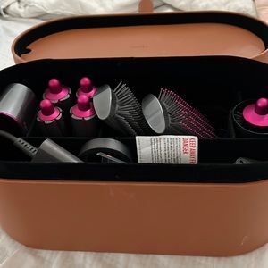 Dyson airwrap